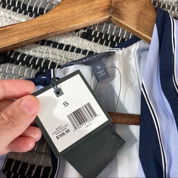 NWT Madison Sleeveless Stripe Jumpsuit - Picture 12 of 13